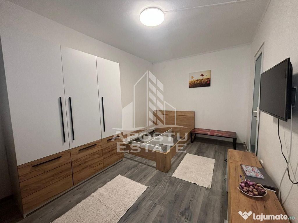 Garsoniera cu bucătărie separată de dormitor, Zona UMT