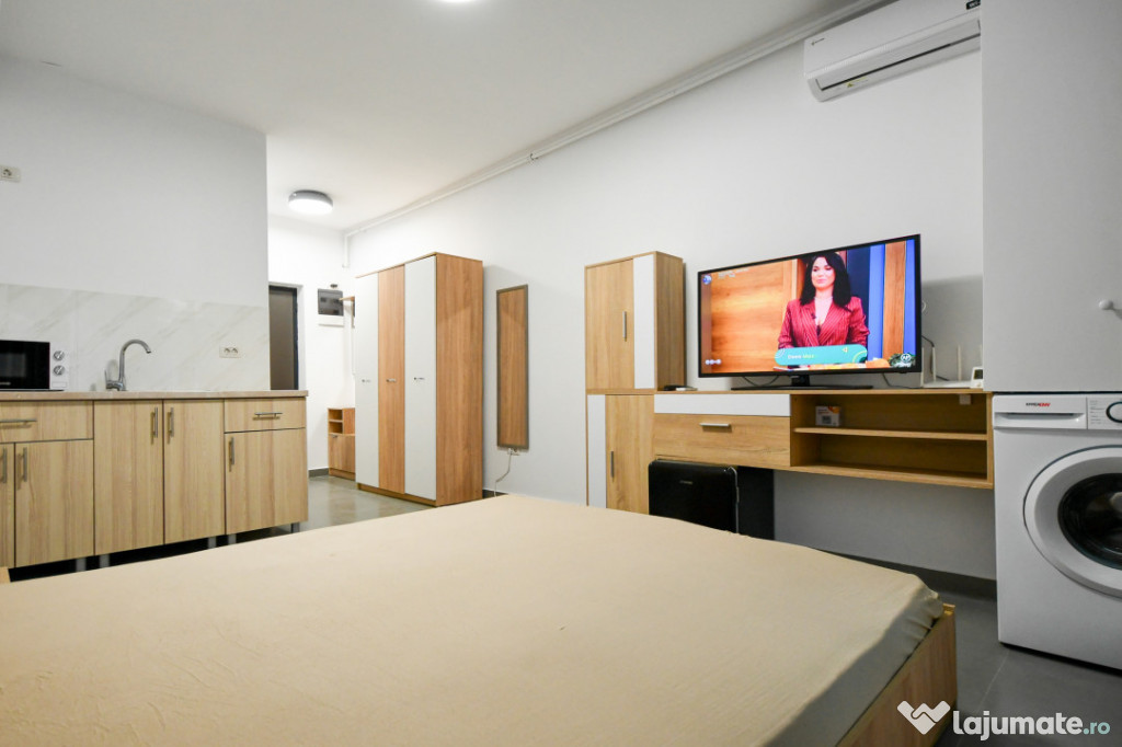 B-dul. Mamaia Lake View - Garsoniera mobilata-utilata COMISI