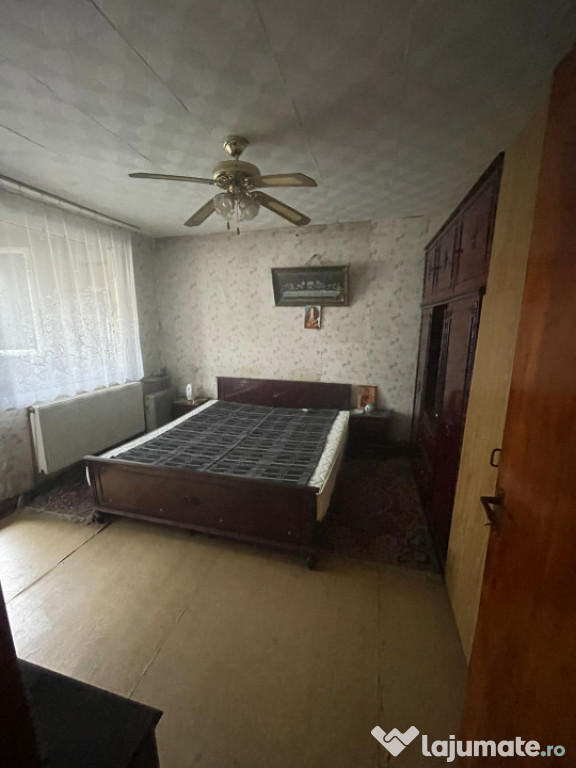 APARTAMENT 3 , 4/4 VANZARE DRUMUL TABEREI