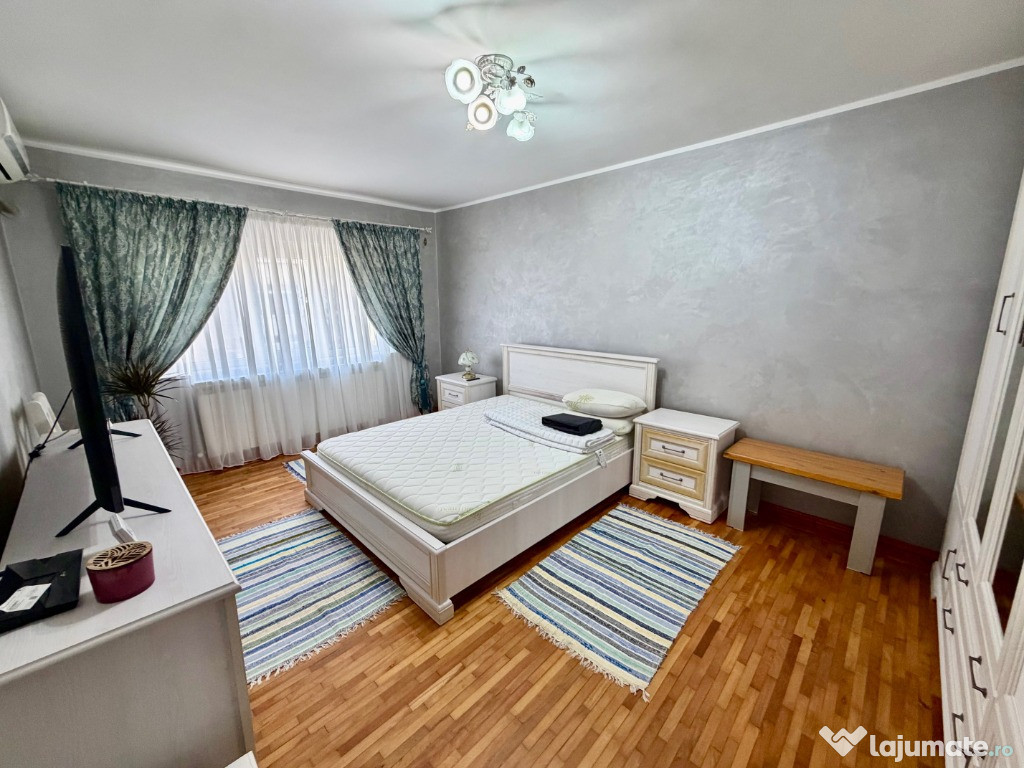 Garsoniera moderna,Ultracentral