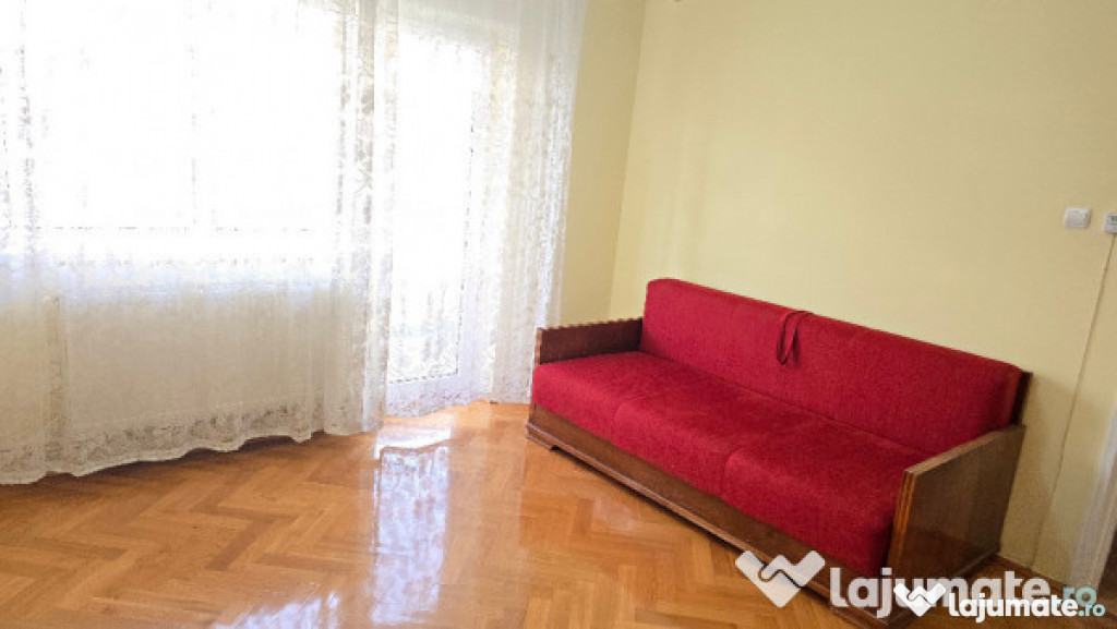 Vand sau inchiriez apartament 4 camere in Deva, Pieta Centrala, et. 3