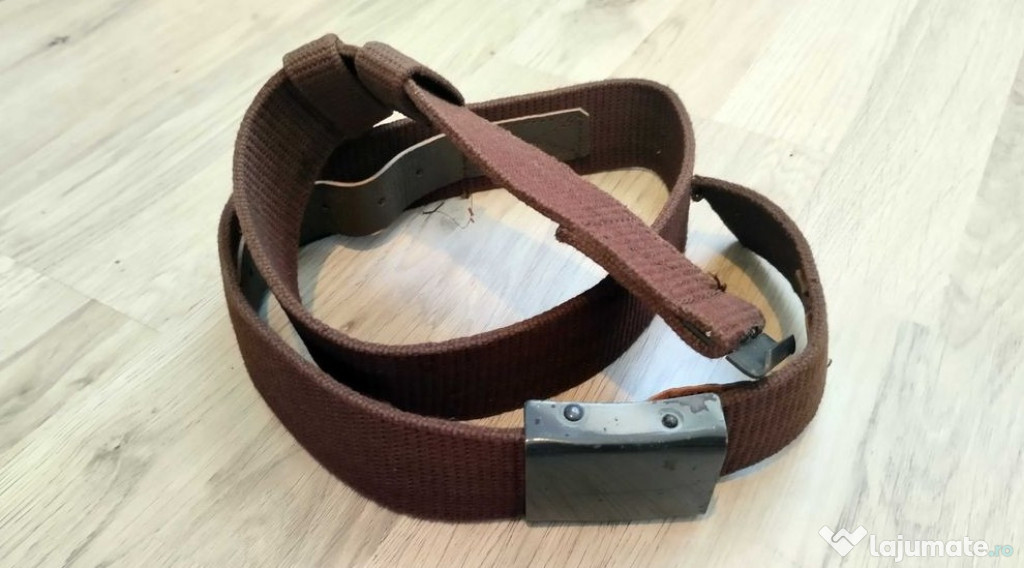 Centura militara cu catarama din metal