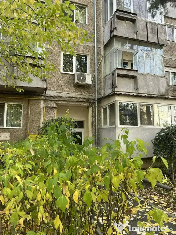 Propietar vand apartament 2 camere