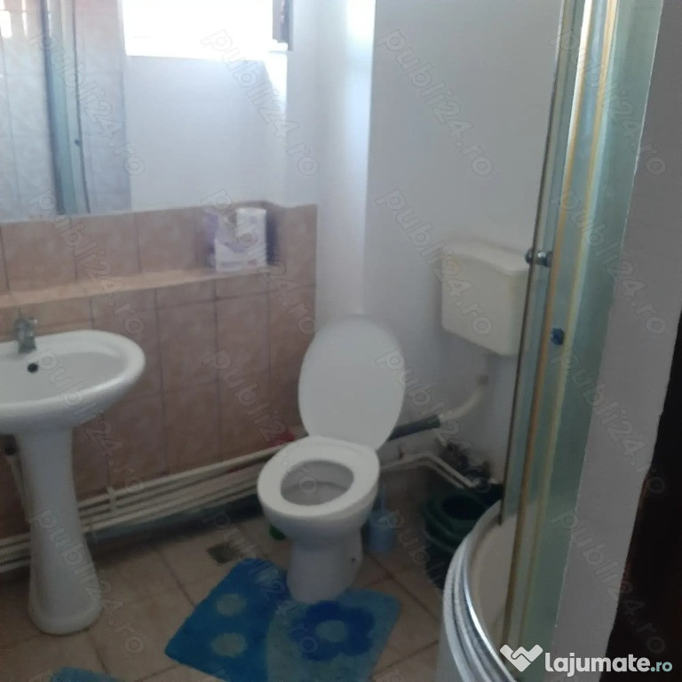 Podu ros Garsoniera 390 mp- mobilata