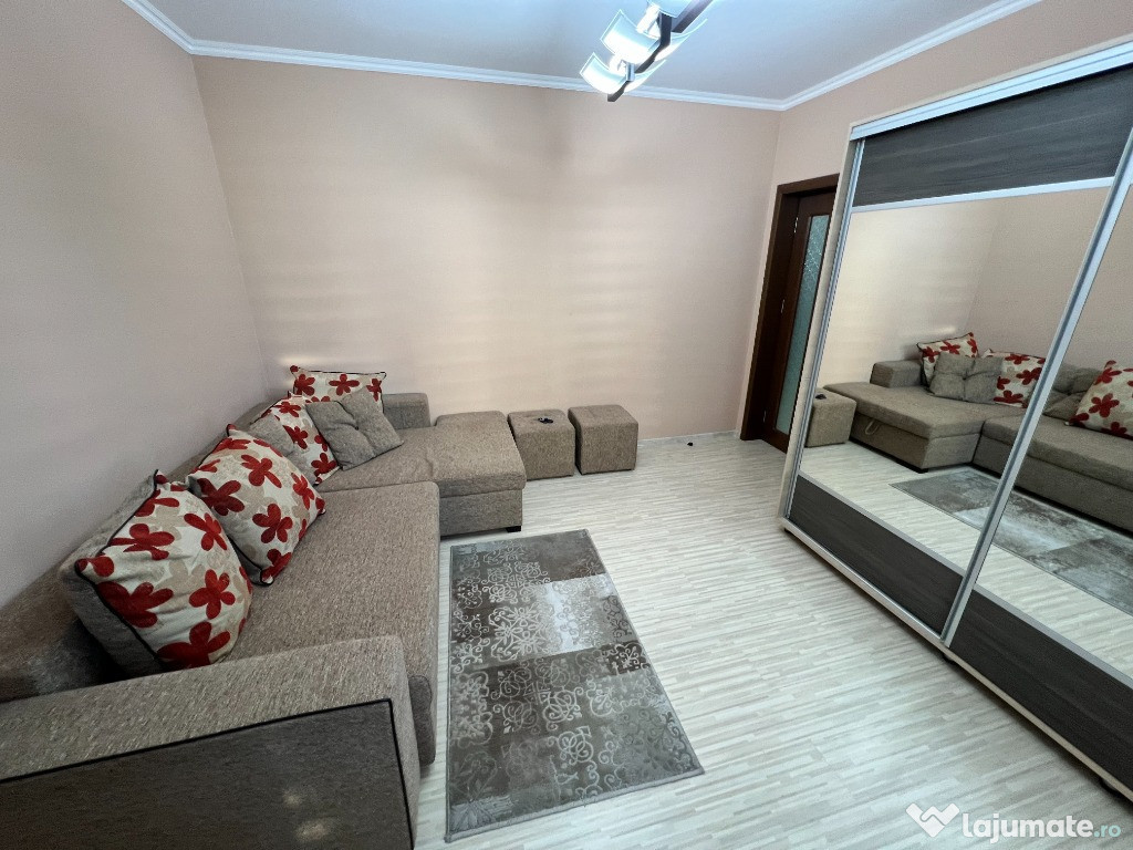 INCHIRIEZ garsoniera decomandata,recent renovata, zona Turnisor