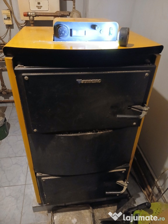 Centrala termică pe brichete rumeguș Junkers K32-1, 33kW