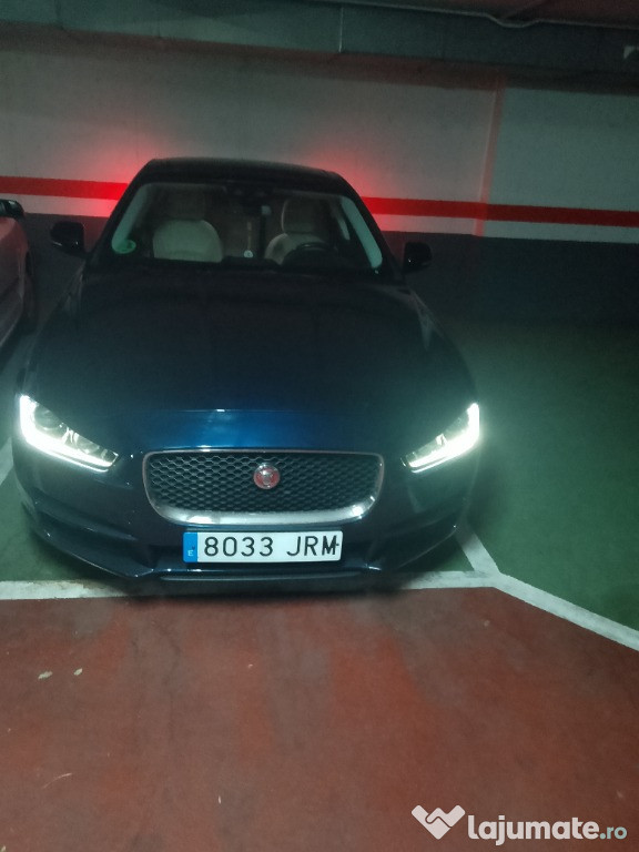 Jaguar XE 2016 anul