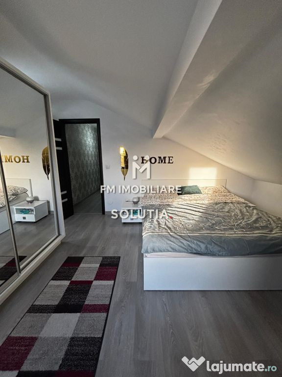 Apartament Ultracentral de vanzare pe Două Niveluri