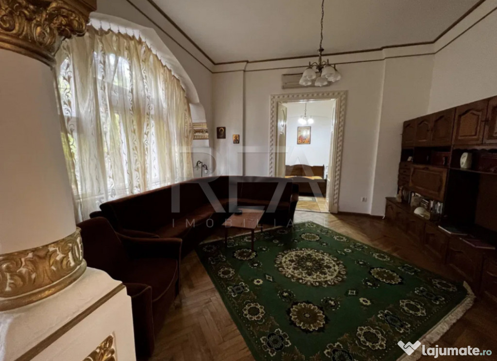 3 Camere | Piata Victoriei | Parter în vilă interbelică