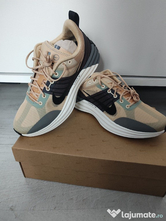Adidași Nike Lunar