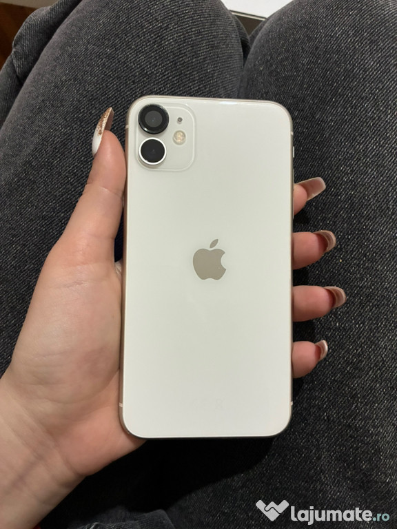 IPhone 11, starea bateriei este de 72%