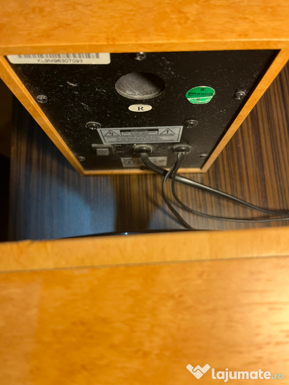 Vând boxe pentru calculator