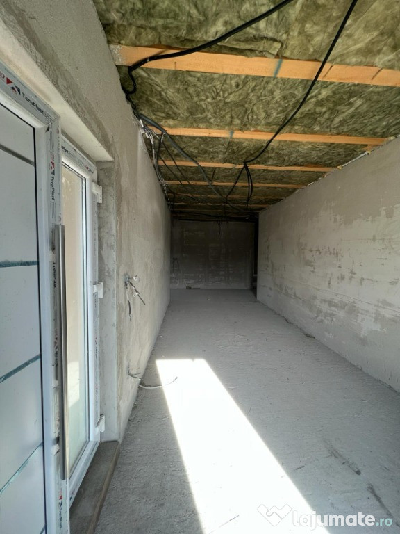 Vand Casa Moderna din Caramida!