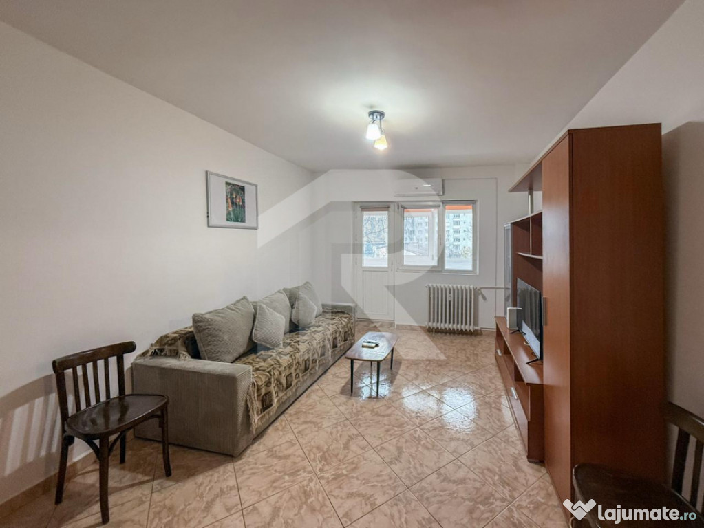 Apartament semidecomandat in Piata Obor