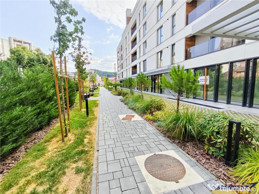 Spatiu comercial high class, multifunctional, Central, Braso