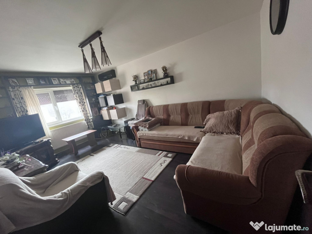 Apartament 3 camere, 71.84 mp, zona 1 Mai