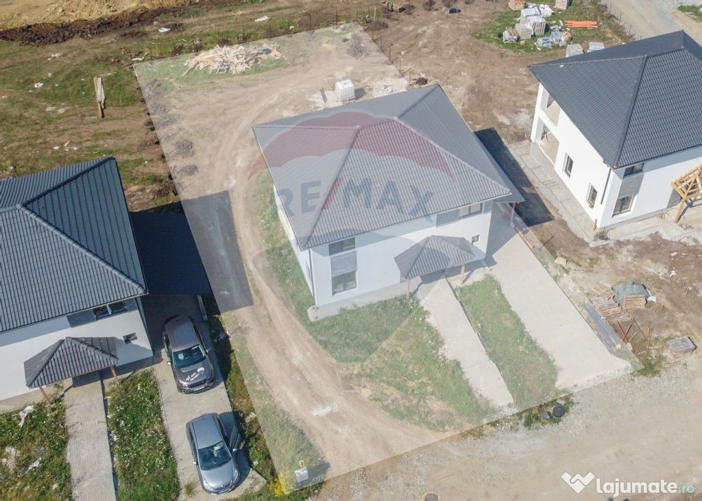 Casa cu 4 camere de vanzare, Jucu de Sus, Frasinului Nr.6...