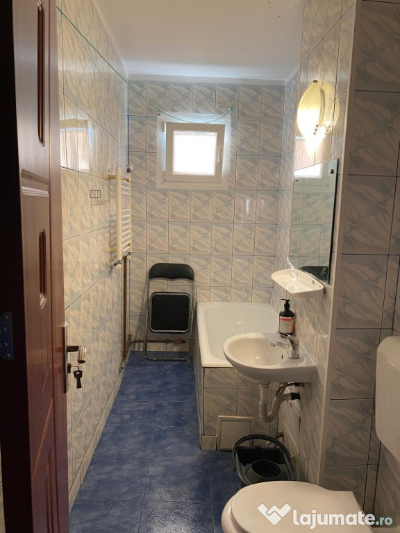 Inchiriez garsoniera in militari la gorjului pe valea lunga