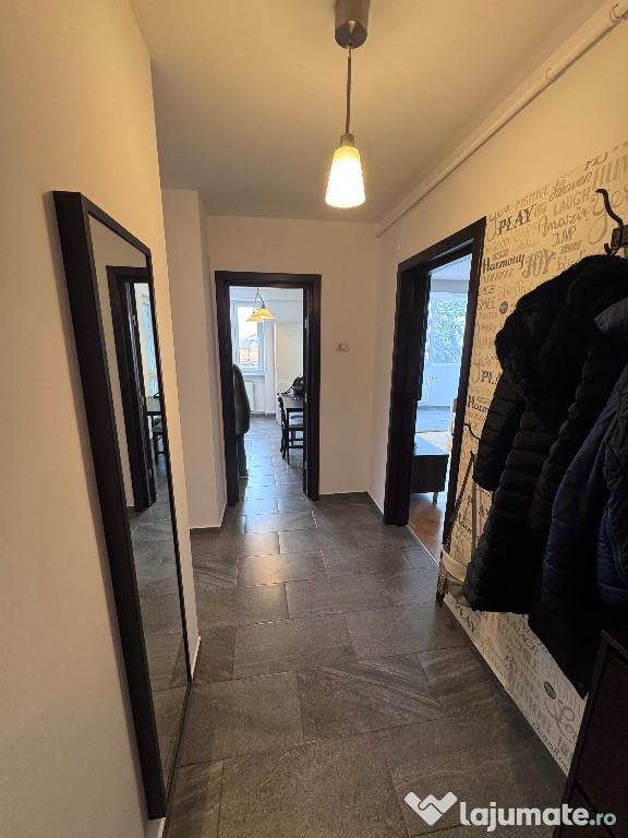 Apartament 3 camere Centrul Civic - Brasov