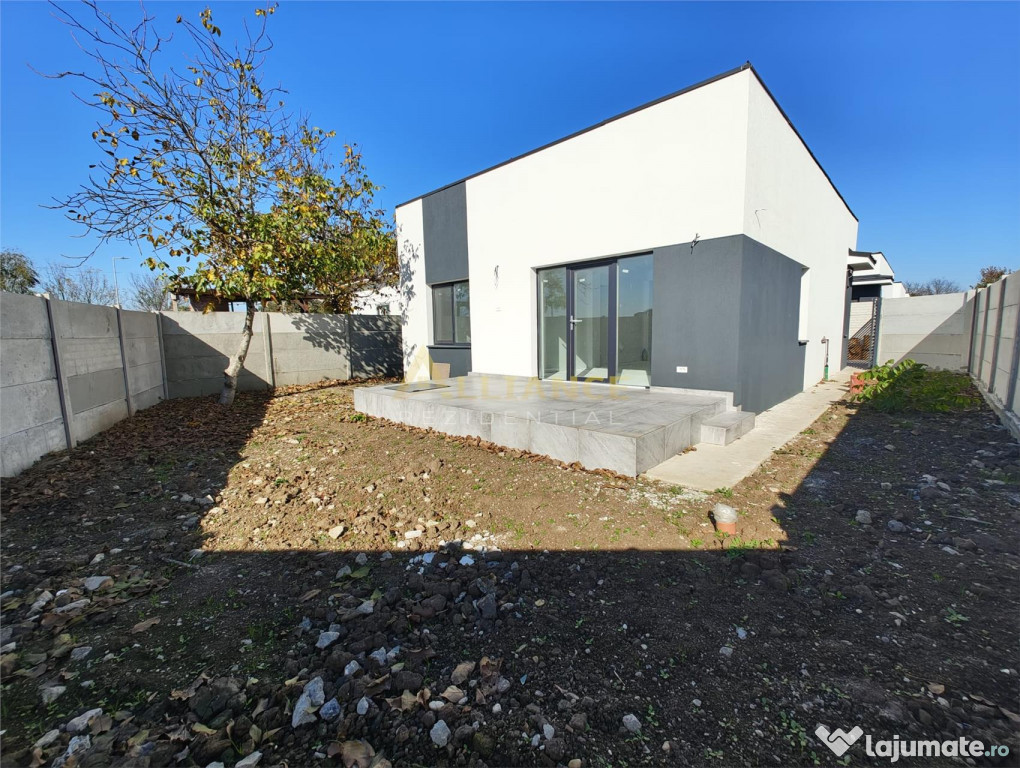 Casa individuala - 4 camere - 2 bai - 300 mp teren