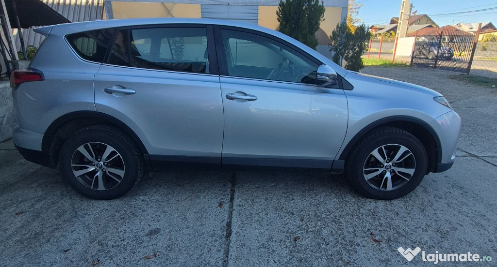 Toyota RAV 4 2.0D 2WD