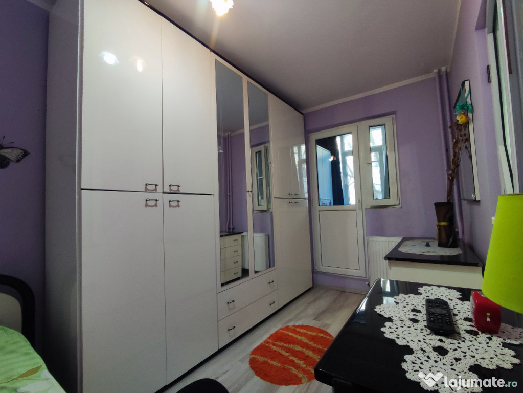 Apartament 2 camere , zona Vest