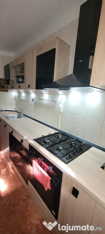 Brancoveanu luica parter stradal cu parcare