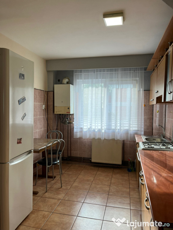 Chirie ap 2 camere ìn micro 16