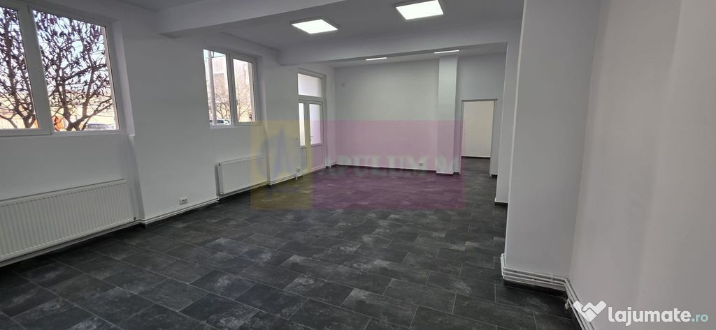 Spatiu comercial de inchiriat in Campina