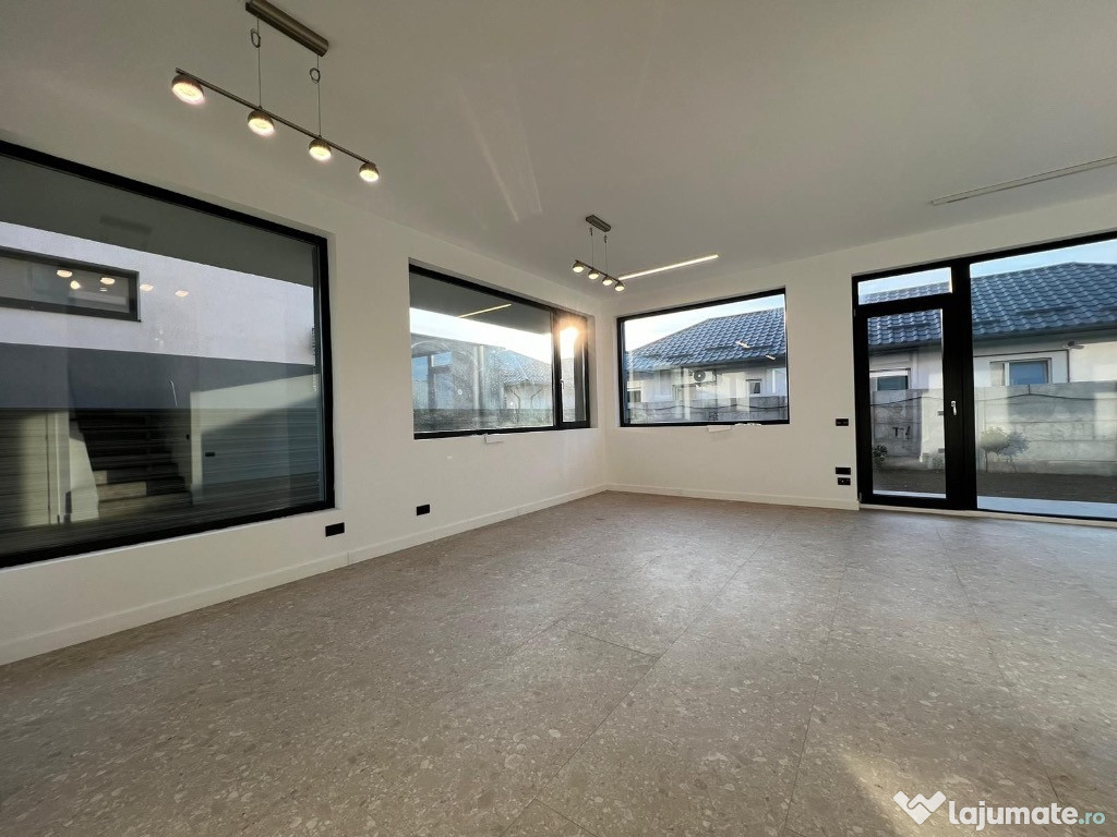 The Class Villas 3, la cheie, gata de mutare, proprietar