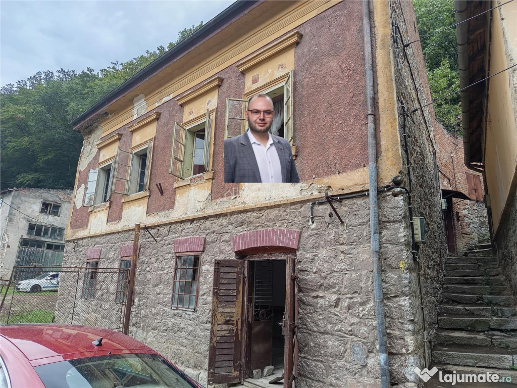 Oravita, Casa cu Spatiu Comercial, Zona Lacul Mic, Pret Nego