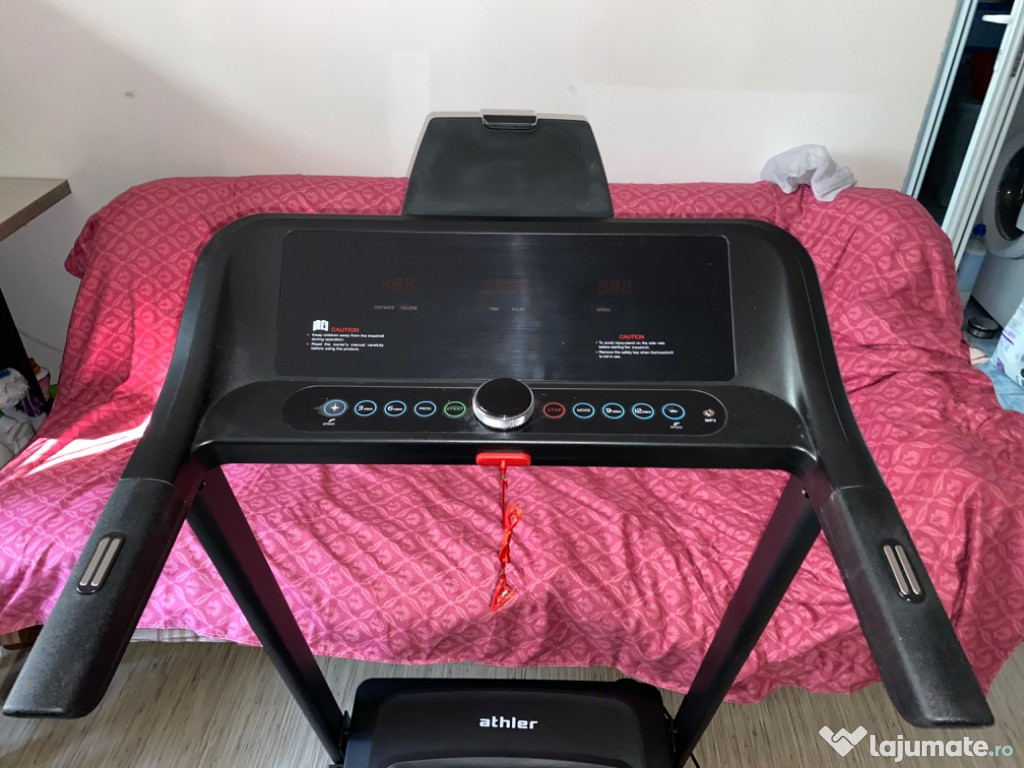 Vând bandă de alergat la super preț