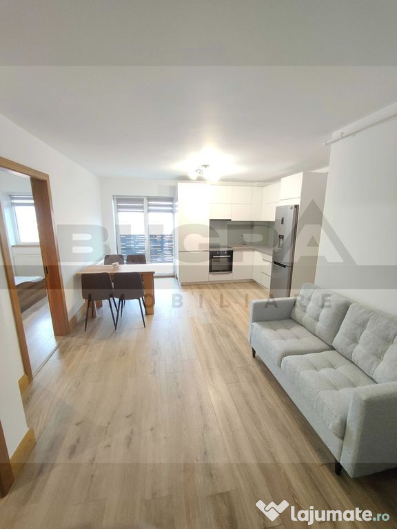 Apartament de 3 camere modern, bloc nou, parcare, zona Vivo