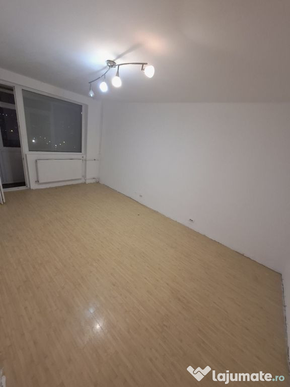 Apartament 3 camere decomandat Soseaua Giurgiului / Piata...
