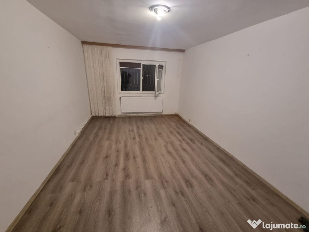 Faleza nord-apartament 2 camere decomandat cu gaze