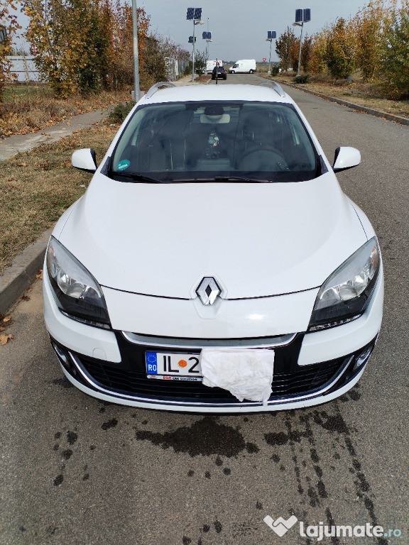 Vand Renault Megane 3 1,5 110 cp din 2013