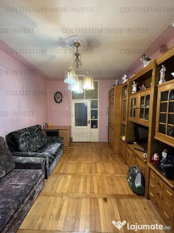 Garsoniera semidecomandata - zona Tractorul