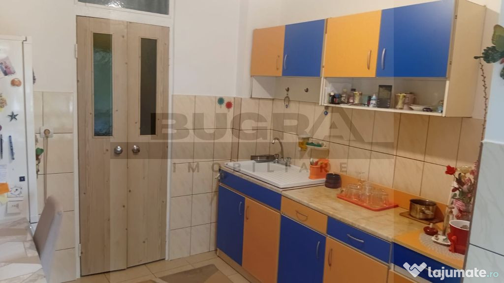 Apartament de 2 camere, 52mp, decomandat, zona strazii Tu...