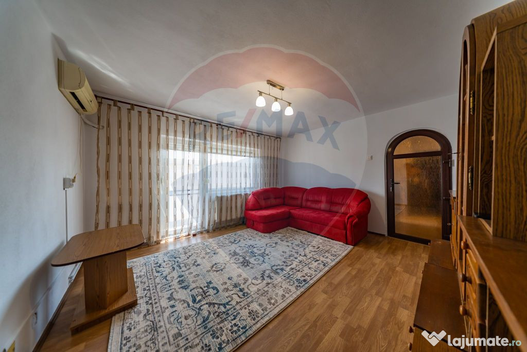Apartament cu 2 camere de închiriat în zona Micalaca