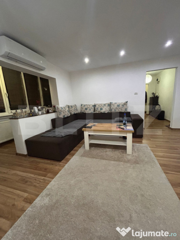 Apartament 3 camere, 67 mp, zona Lipovei