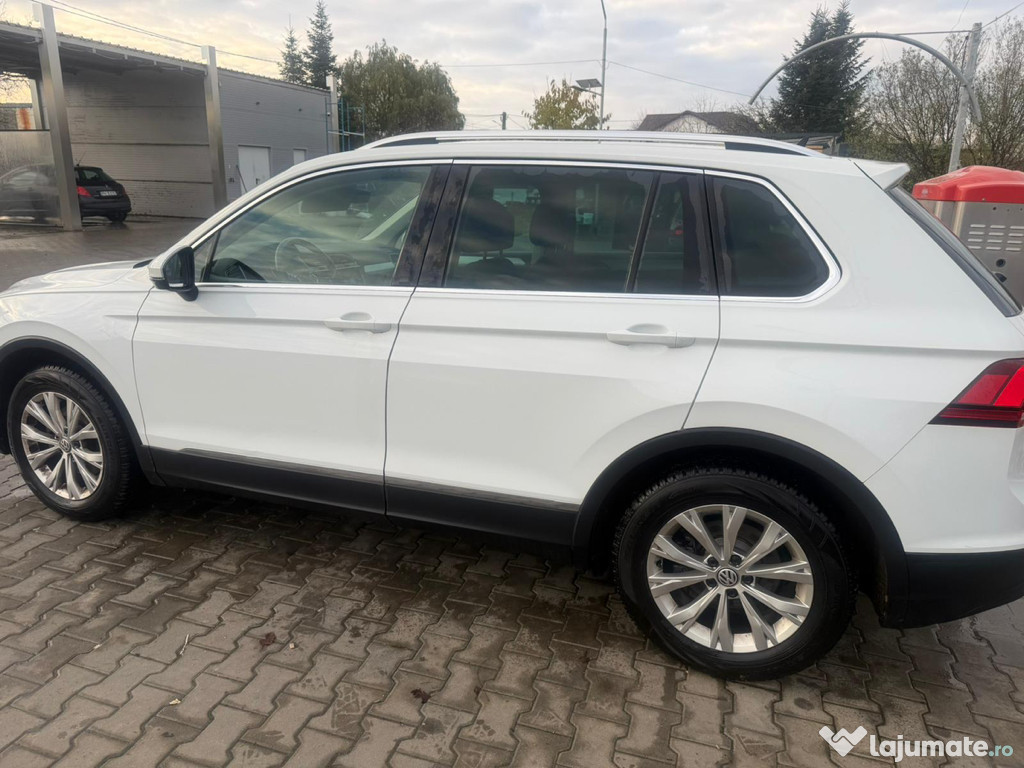 Vand vw tiguan 2020 prim proprietar pe tara