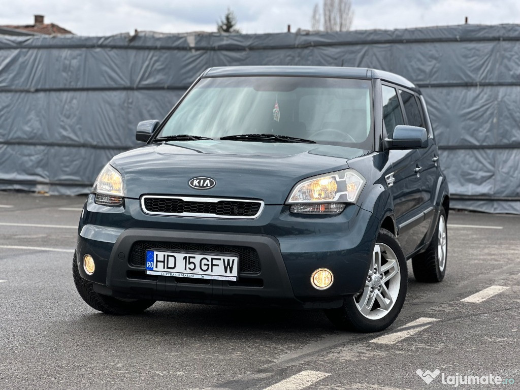 Kia Soul*af.2013*clima*1.6 diesel*unic proprietar Ro*fiscal pe loc !