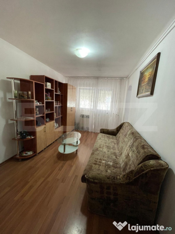 Garsoniera 22.68 mp, zona Blocuri, campia Turzii
