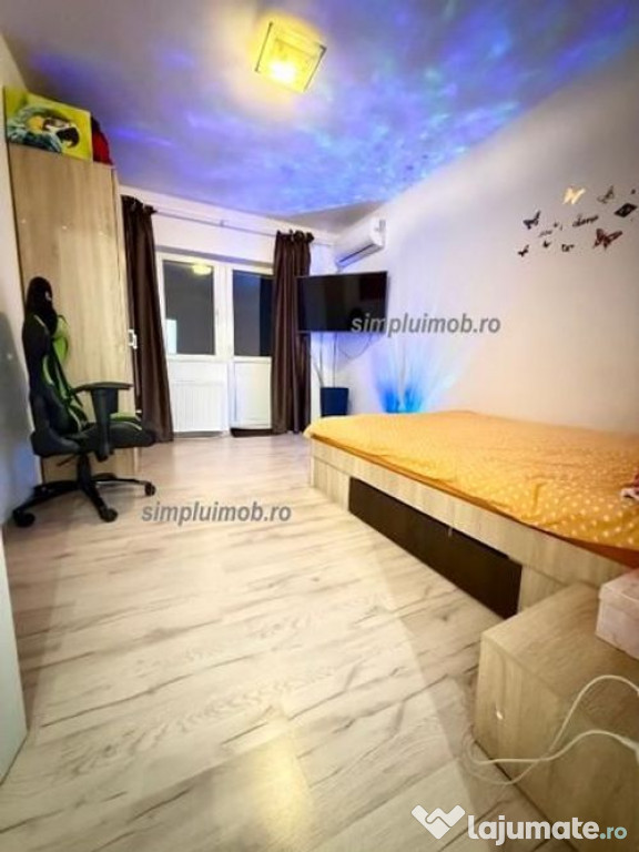 2 camere Nerva Traian an 2002