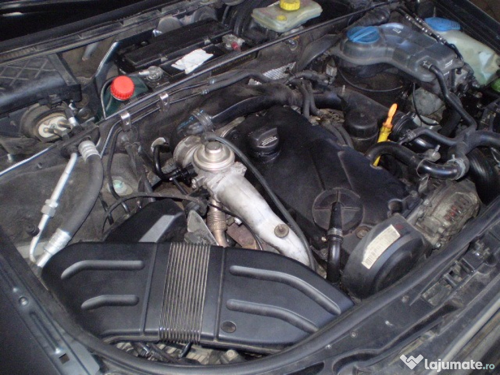 Dezmembrez motor AWX de 131 cp audi A 4