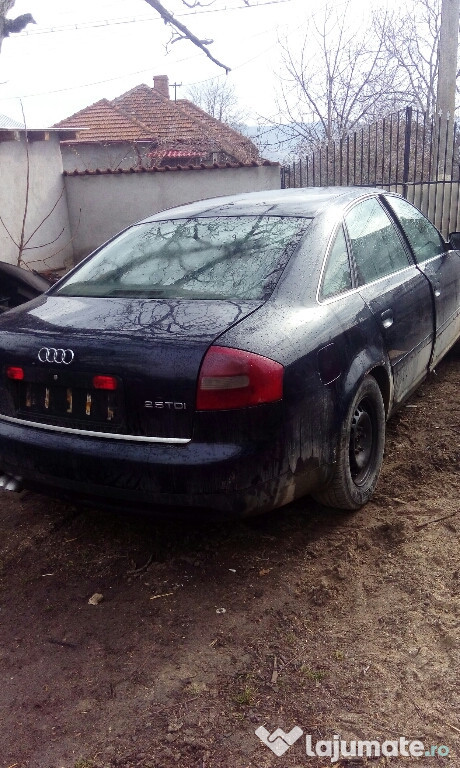 Dezmembrez audi 2.5
