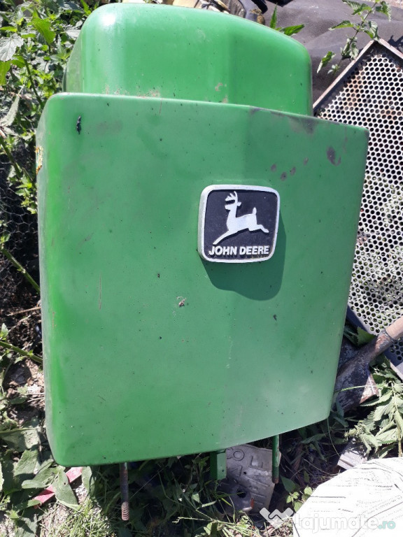 Dezmembrez tractor John Deere
