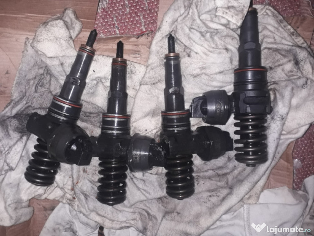 Injectoare si debimetru de aer vw bora,golf,skoda 1.9