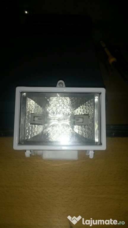 Lampa Halogen