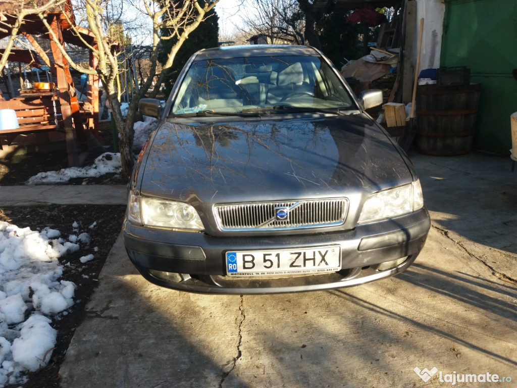 Volvo S40 din 2004